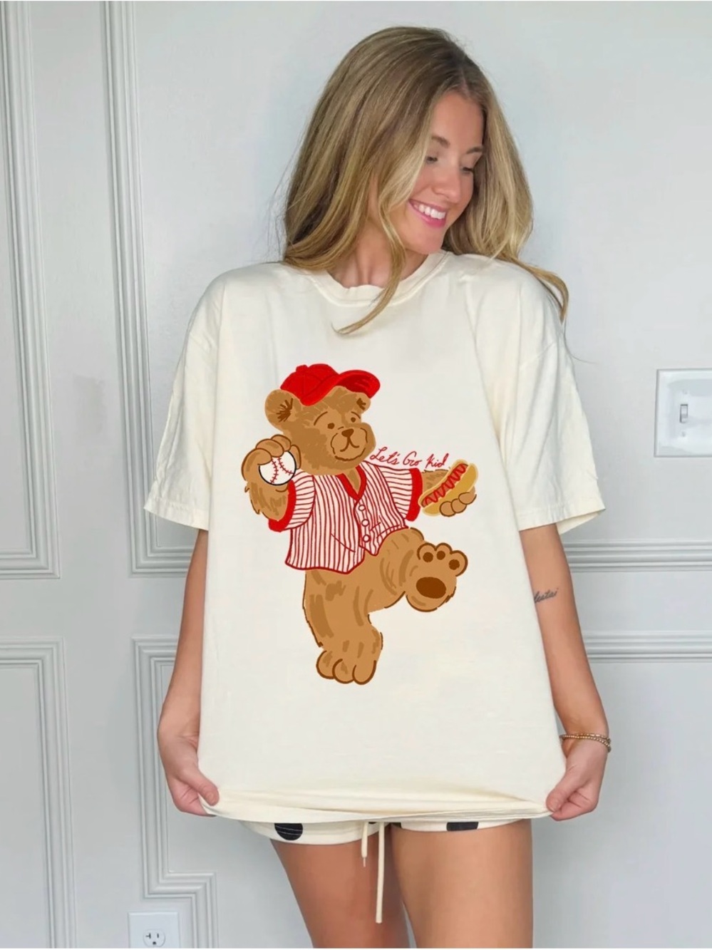 Playful Teddy Baseball Graphic Tee - Cream & Red